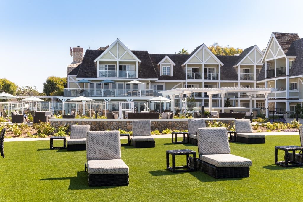 Carlsbad Resort Hotel Courtyard
